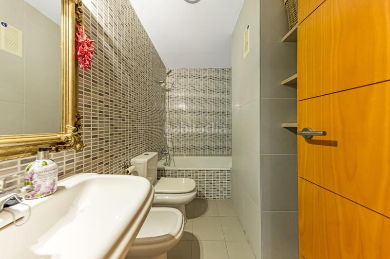 Foto 88a8835c-1c48-4b9f-9f7f-2190a02a66e6. Àtic a Saladar Dénia