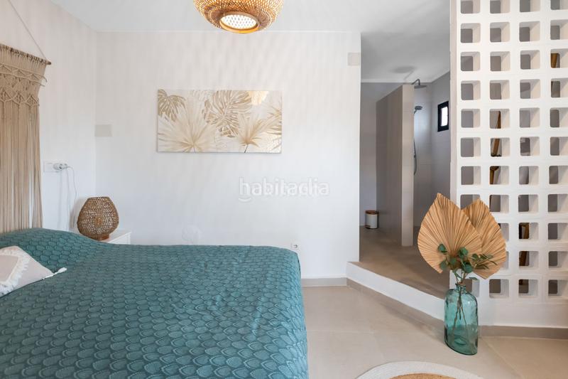 Foto 808031fb-41a0-468d-9be4-c4b63480f0a5. Chalet espectacular vivienda de estilo mediterráneo en denia en Dénia