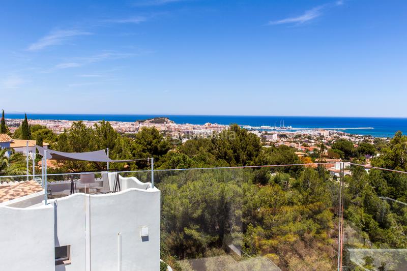 Foto a2454f3e-3261-4dba-b340-7399cc5df414. Chalet espectacular vivienda de estilo mediterráneo en denia en Dénia