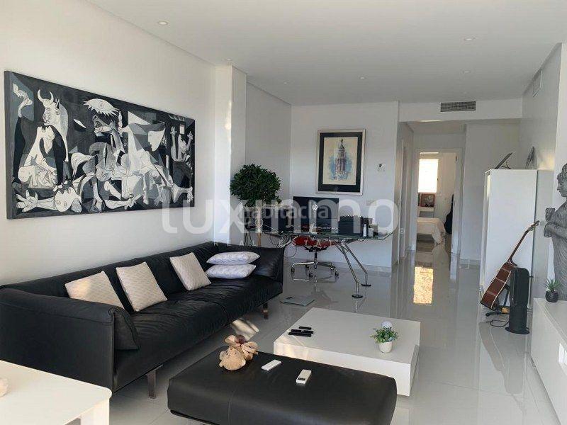 Foto 629a93e3-12c3-41a4-b0ee-e90c9fdb7dfe. Ático piso con vistas al mar en venta hills en Altea hills Altea