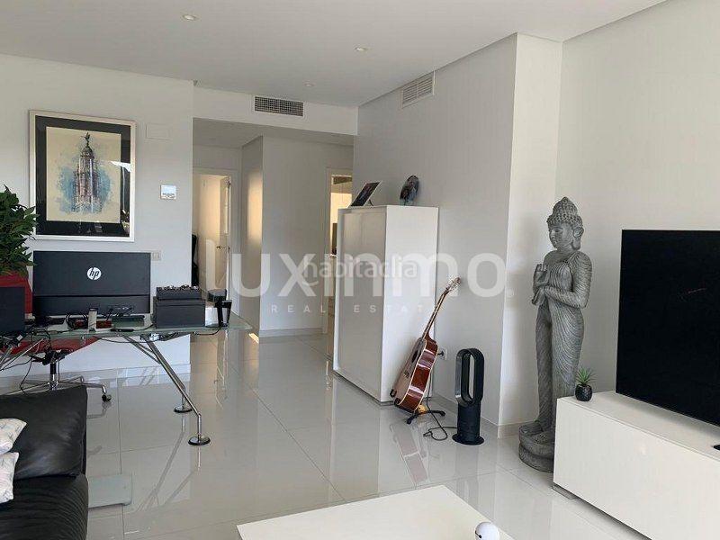 Foto 772315ce-1363-4903-829c-dc26178d0af8. Ático piso con vistas al mar en venta hills en Altea hills Altea
