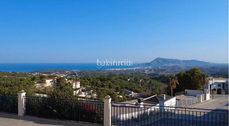 Foto 0f925c0c-6e14-4083-b24e-3179275fa262. Xalet amb calefacció aparcament piscina a Altea la vella Altea