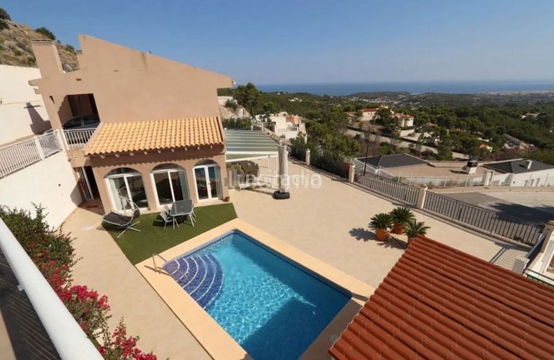 Foto 5638c0c2-d892-4afb-9ac8-bbb36fbd3c02. Xalet amb calefacció aparcament piscina a Altea la vella Altea
