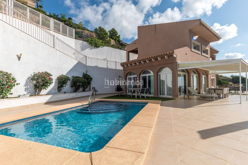 Foto e93cc43b-75ad-434a-a30a-616a7b610f79. Xalet amb calefacció aparcament piscina a Altea la vella Altea