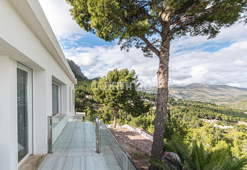 Foto 9cf56242-b975-40a3-907a-75950ad6e477. Chalet with heating parking pool in Oltamar - Cucarres Calp