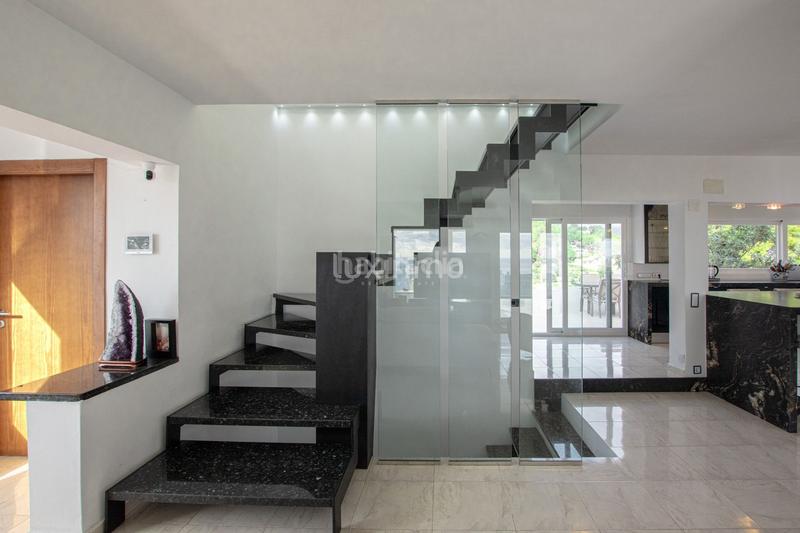 Foto b31af85a-f4b6-444c-beb4-297bdf87f56f. Chalet with heating parking pool in Oltamar - Cucarres Calp