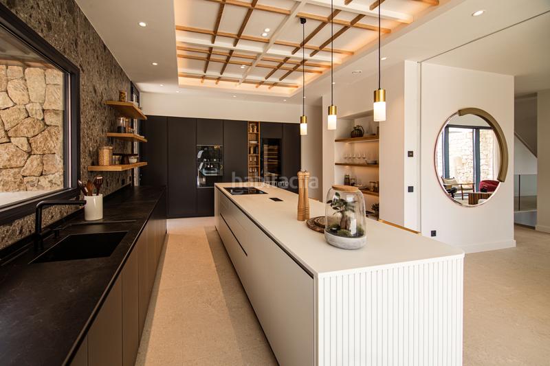 Foto ec2698f9-edc6-40ba-98d0-7b1b4e78f3a1. Chalet lujosa villa en venta en Roca Llisa en Roca Llisa Santa Eulària