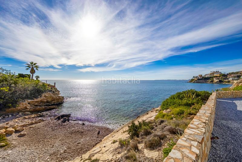 Foto 02ad6702-d871-49ca-a624-7c7b5dab8b39. Xalet amb calefacció aparcament piscina a Pueblo Español-Coveta Fumá Campello (el)