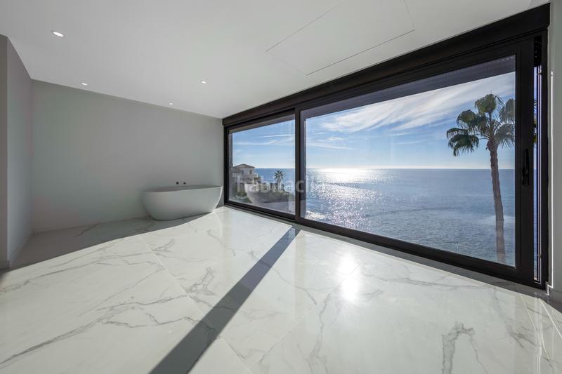 Foto 24f62cda-f645-4439-8a87-bd5dfd2cbdad. Xalet amb calefacció aparcament piscina a Pueblo Español-Coveta Fumá Campello (el)