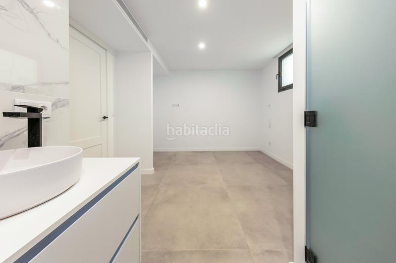 Foto 708d2d95-0611-4c8b-b04b-b2337f3b960a. Xalet amb calefacció aparcament piscina a Pueblo Español-Coveta Fumá Campello (el)