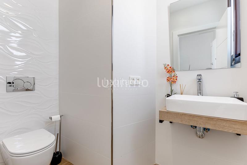 Foto b185e8f2-e01e-47cb-83d1-d9f5bebe0fc7. Chalet impresionante chalet moderno de nueva construcción en balcón en Finestrat