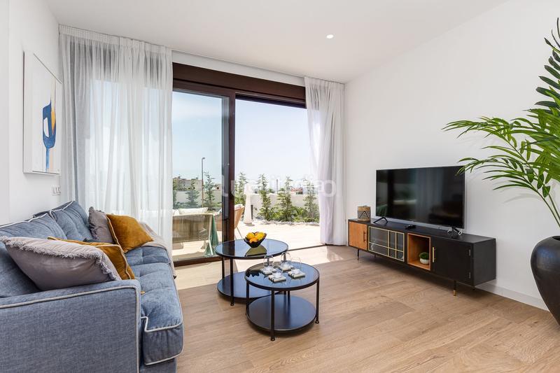 Foto b670aac1-29fa-4cc1-b830-b8482ace0b9c. Chalet impresionante chalet moderno de nueva construcción en balcón en Finestrat