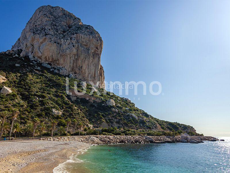 Foto 040262e7-b620-4924-84ed-13701356477c. Piso  con vistas al mar en primera línea e en Calp