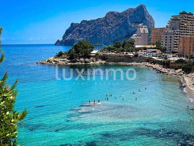 Foto 1e25c123-ca5a-4327-8a93-2f8c0119edcc. Piso  con vistas al mar en primera línea e en Calp