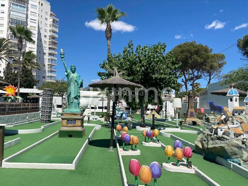 Foto f974721f-7ea8-4ea8-ac53-b2f527e22821. Piso  con vistas al mar en primera línea e en Calp