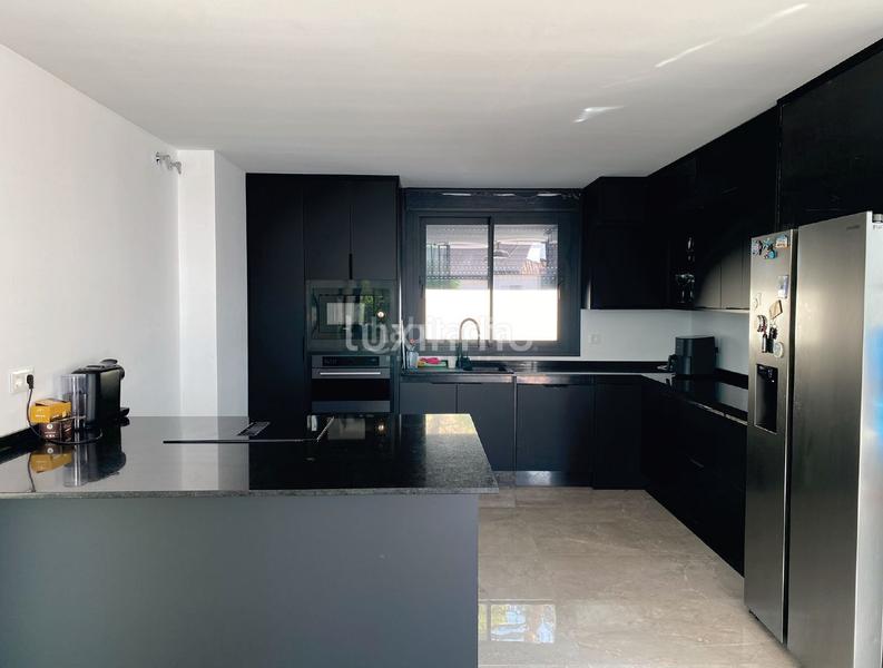 Foto 50b17e55-1f4b-490c-a36c-72f0b0dcbc61. Xalet amb calefacció aparcament piscina a Golf Bahía Finestrat