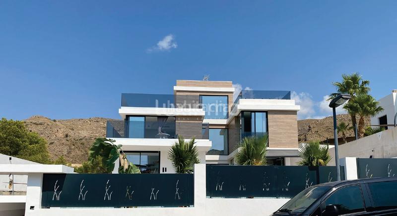 Foto 6608e9dc-003d-4755-81bf-68fdda9e365e. Xalet amb calefacció aparcament piscina a Golf Bahía Finestrat