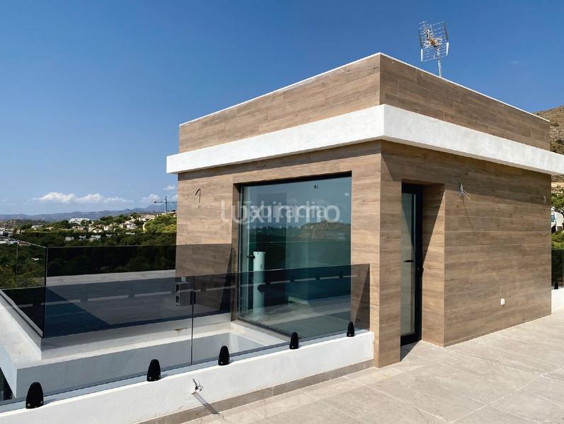 Foto b9d85e0b-69a2-41cb-b85f-8fa89ed86d45. Xalet amb calefacció aparcament piscina a Golf Bahía Finestrat