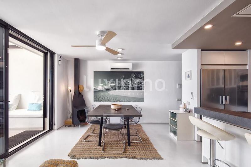 Foto 17a3be01-40d2-4cb4-a12d-05fc1ee549d4. Attico con parcheggio piscina in Cala Vedella-Cala Tarida Sant Josep de sa Talaia