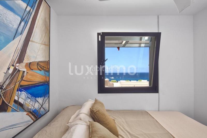 Foto bfadbb31-06a5-408f-bda9-ee9381a3b693. Attico con parcheggio piscina in Cala Vedella-Cala Tarida Sant Josep de sa Talaia