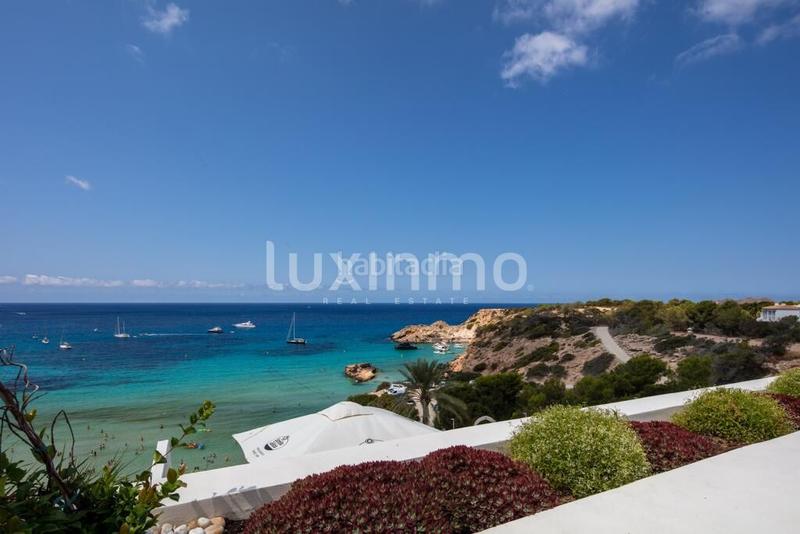 Foto f26daa4b-2419-4252-8c82-3d91c15665db. Attico con parcheggio piscina in Cala Vedella-Cala Tarida Sant Josep de sa Talaia