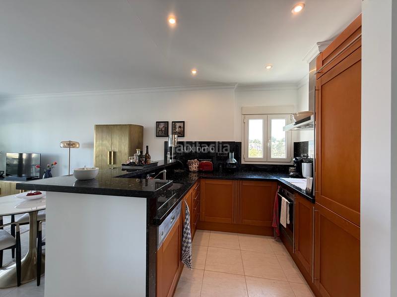 Foto 3e9393d3-03eb-46d2-9358-aa51fecf66f9. Etagenwohnung mit parking pool in La Fustera Benissa