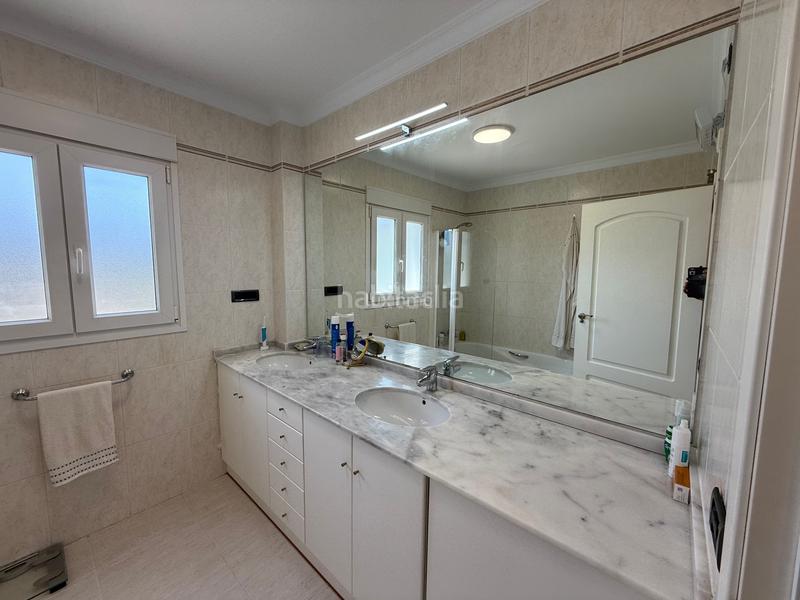 Foto 6bf03955-ba04-4afb-8b63-ac46ea7a1d31. Etagenwohnung mit parking pool in La Fustera Benissa