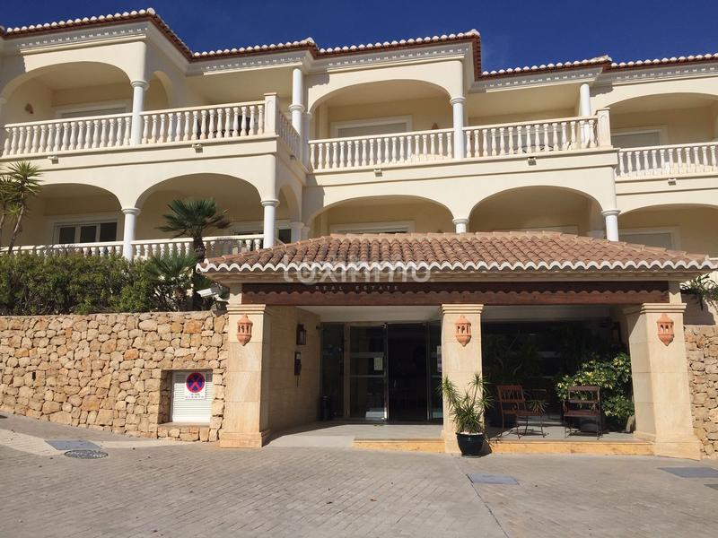 Foto a3df62bd-1c80-4b9c-ad4c-474d604381bc. Etagenwohnung mit parking pool in La Fustera Benissa