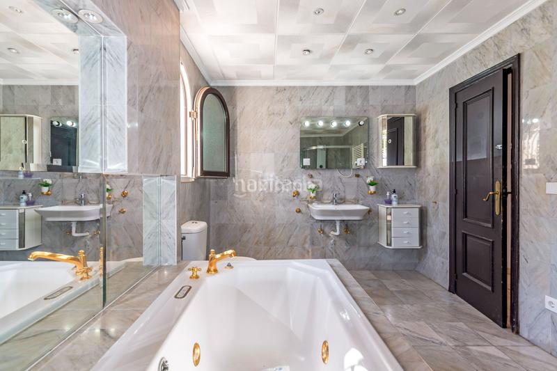 Foto 46cd3cec-dd34-4a05-ac7a-abf5d38d5198. Chalet with parking pool in Sierra Helada Benidorm