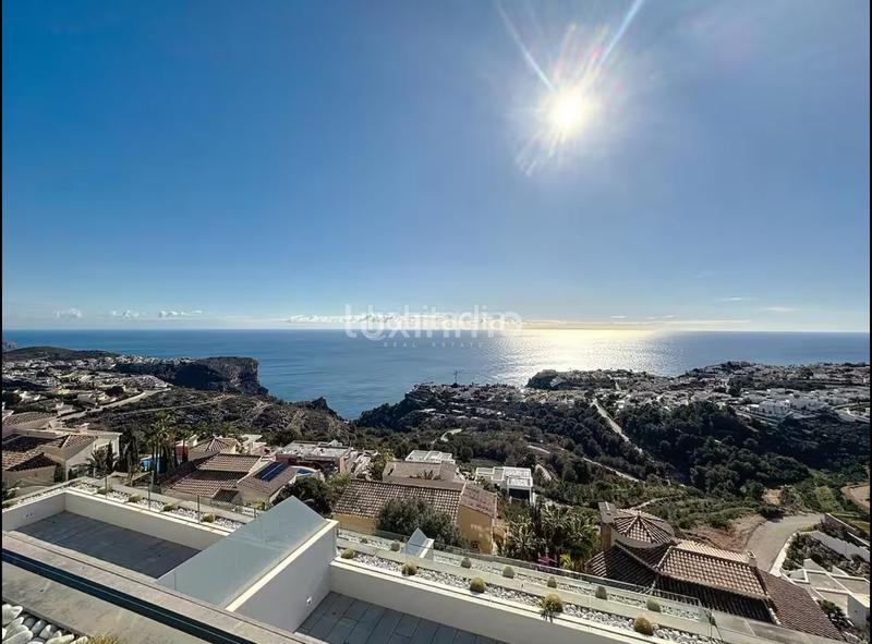 Foto 92b41712-37ef-4fa0-b3e7-e6b296b26f30. Appartamento con riscaldamento piscina in Cumbre del Sol Poble Nou de Benitatxell (el)