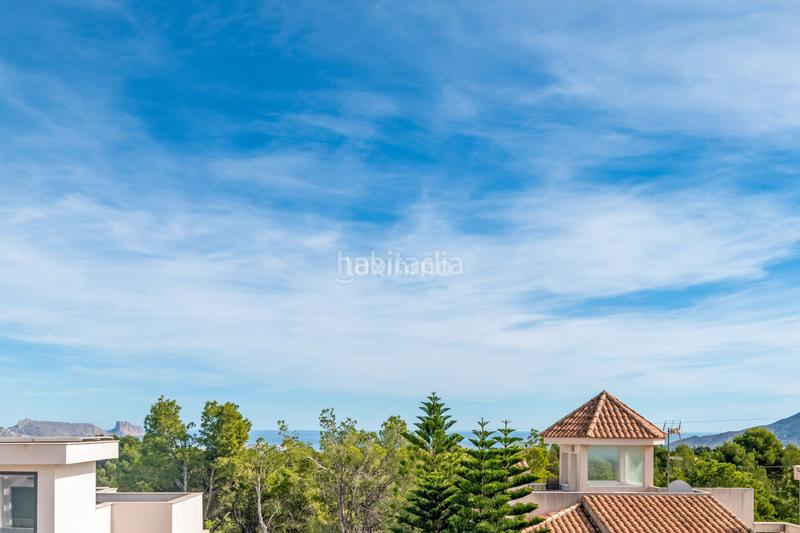 Foto 1063cf2e-b744-4430-878d-28a65d028c6f. Chalet lujosa y moderna casa familiar con vistas al mar en coloma, la nucía en Nucia (la)