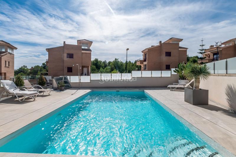 Foto 57c287f2-38eb-4f9d-abd3-0b936c16c500. Chalet lujosa y moderna casa familiar con vistas al mar en coloma, la nucía en Nucia (la)