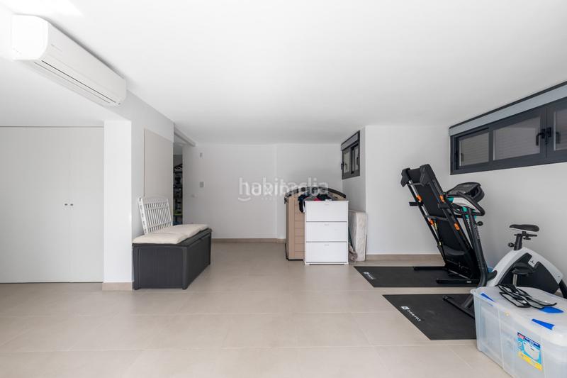 Foto a2dff50b-2043-4bb1-9ac7-6e745f6ce6ad. Chalet lujosa y moderna casa familiar con vistas al mar en coloma, la nucía en Nucia (la)