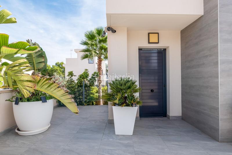 Foto f70bc8d9-8055-4089-96f3-58663fc823d6. Chalet lujosa y moderna casa familiar con vistas al mar en coloma, la nucía en Nucia (la)