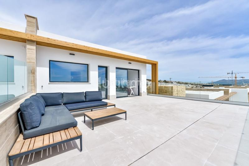 Foto 42ed5ed7-e549-4242-87b3-8ff35ef4c0c4. Ground floor with heating pool in balcón de Finestrat-terra marina Finestrat