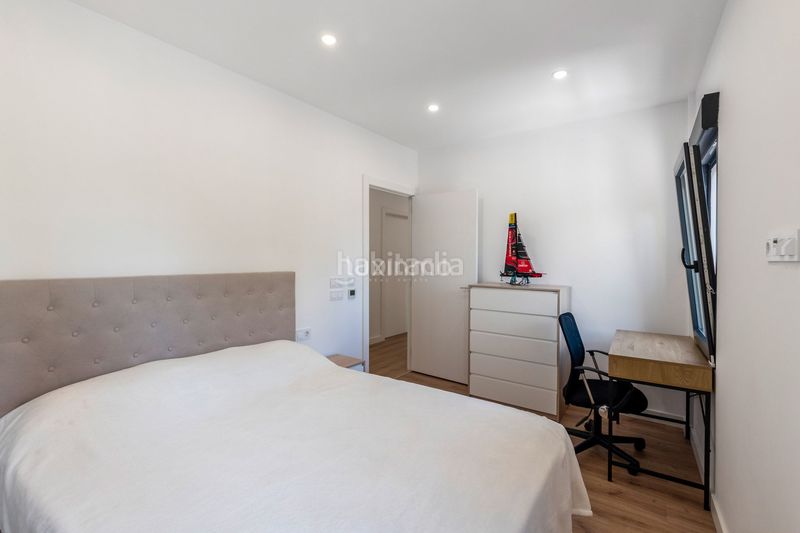 Foto 070aab45-70c3-499d-9c34-4533bed46be1. Dúplex amb calefacció piscina a Playa Poniente Benidorm