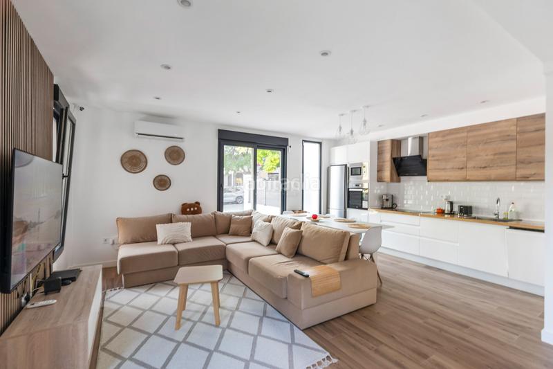 Foto 0b274af0-76b4-4e65-9e68-ea3608b0b138. Duplex avec chauffage piscine dans Playa Poniente Benidorm