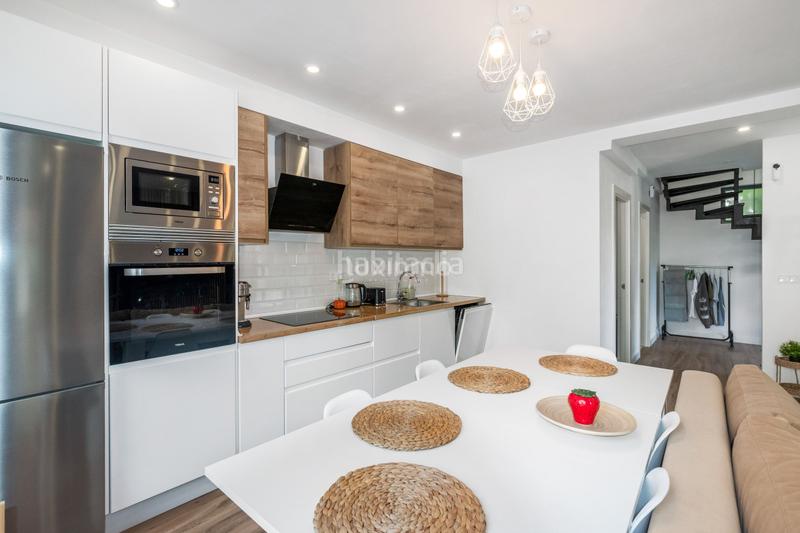 Foto 388c2da4-a978-4967-a7ce-5118b9ff3119. Duplex avec chauffage piscine dans Playa Poniente Benidorm