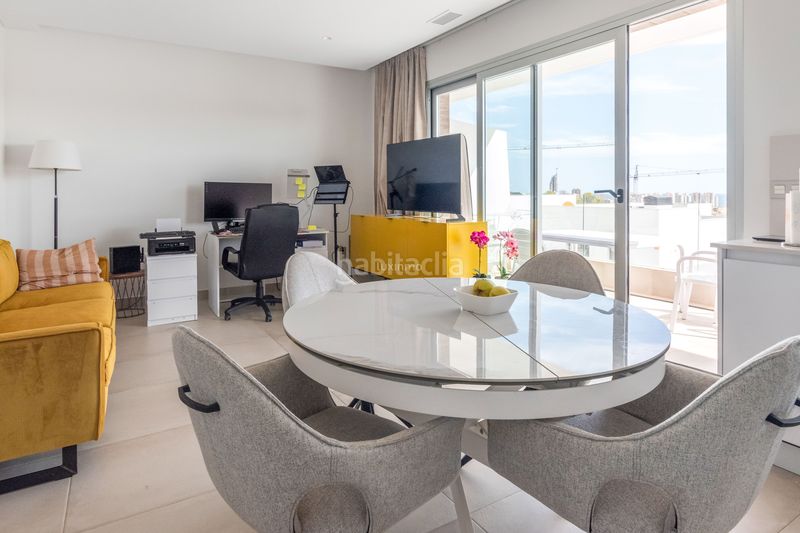 Foto ea33a098-dd8e-4057-a60e-20709a84a287. Duplex con piscina in balcón de Finestrat-terra marina Finestrat