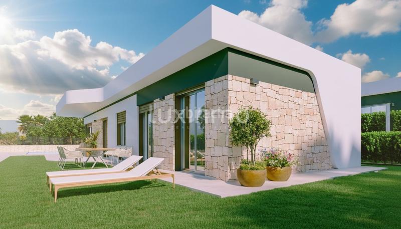 Foto 7d4cbe4d-053c-4cfc-8fa4-77d6525590d0. Xalet amb calefacció piscina a Golf Bahía Finestrat