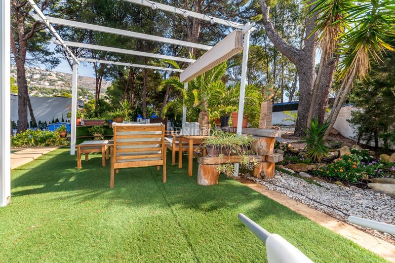 Foto 2366a4fd-2b66-4fd3-9066-54767d7c6825. Chalet villa con piscina privada en venta en Mascarat Altea