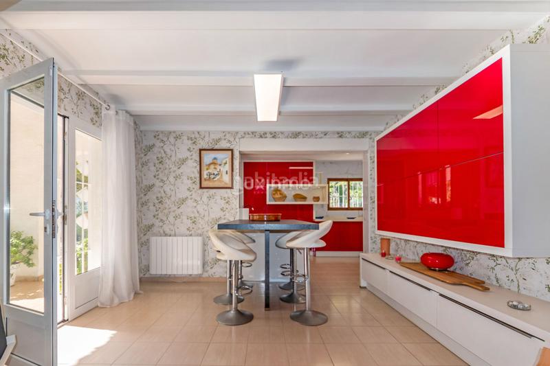 Foto 8d7b8efc-3076-43fe-abff-24171b7f2604. Chalet villa con piscina privada en venta en Mascarat Altea