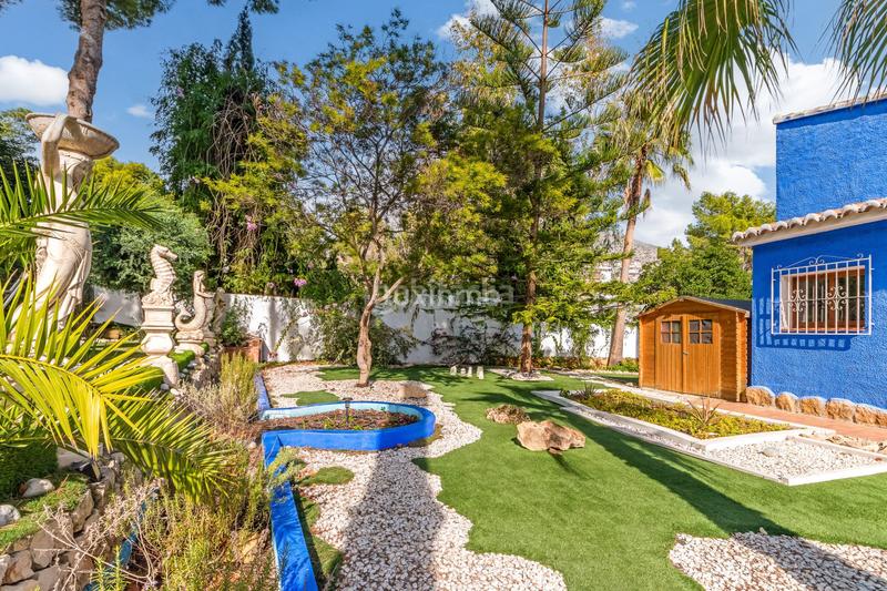 Foto c7ea125a-1c7d-4e26-b05a-559af85e49ce. Chalet villa con piscina privada en venta en Mascarat Altea