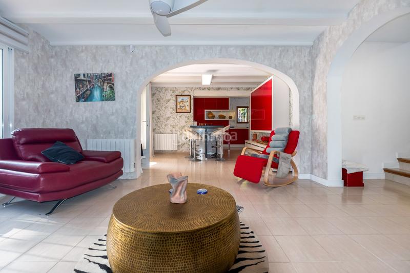 Foto d305956e-70ff-4e0b-b23f-c4bf4d64f830. Chalet villa con piscina privada en venta en Mascarat Altea