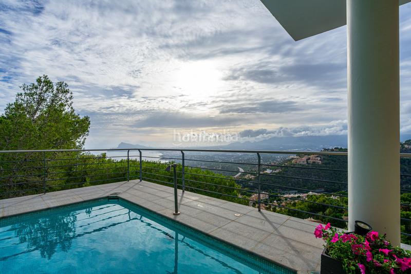Foto 4410594a-a86d-4cd1-85cd-363fb685299a. Chalet villa moderna hills con vistas al mar en Altea hills Altea