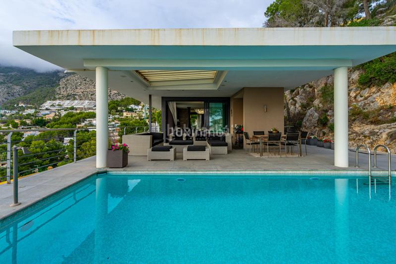Foto 52cd9547-3950-476a-ab1c-7a5d1b6f0311. Chalet villa moderna hills con vistas al mar en Altea hills Altea