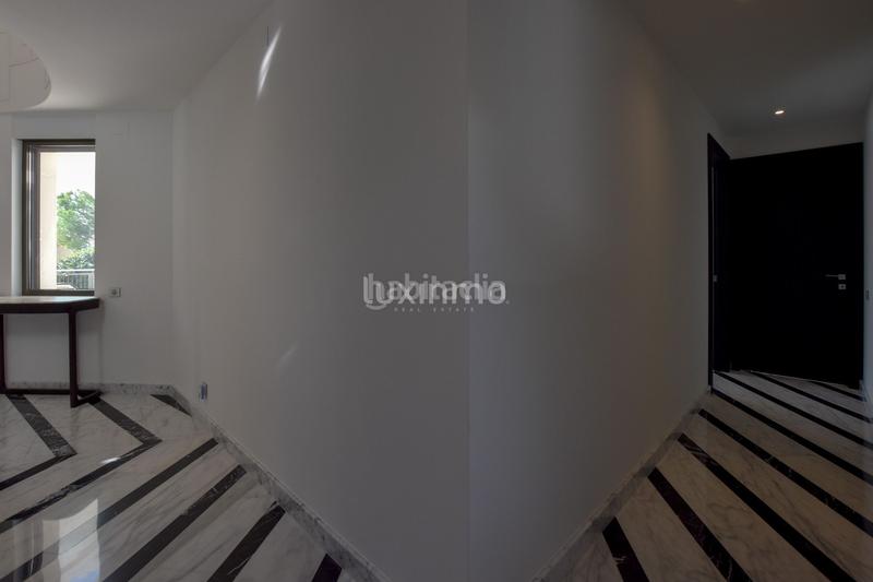 Foto 77ae2349-8cb4-46c8-8daa-d253f9806197. Chalet avec chauffage parking piscine dans Moravit-Cap Blanc Moraira