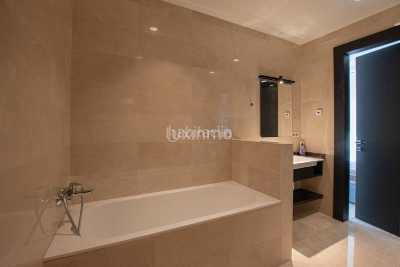 Foto dbfda792-84bb-4d48-a0ea-a534e11db78e. Chalet avec chauffage parking piscine dans Moravit-Cap Blanc Moraira