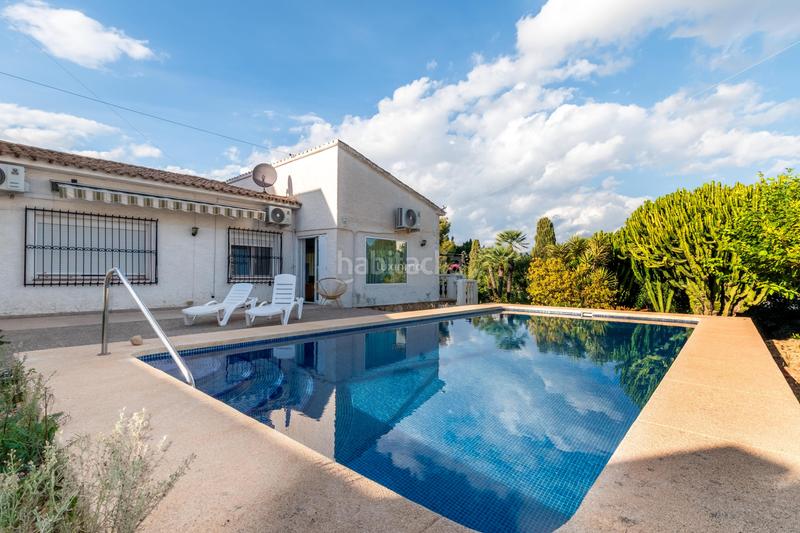 Foto 6a6a2367-a411-4341-87b4-a91a353f3d43. Chalet con riscaldamento in L´Albir Alfàs del Pi (l´)