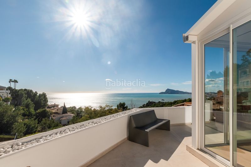 Foto 5110a4af-c1a0-4436-b6ea-c43d873cd783. Casa aparellada amb aparcament piscina a Altea hills Altea